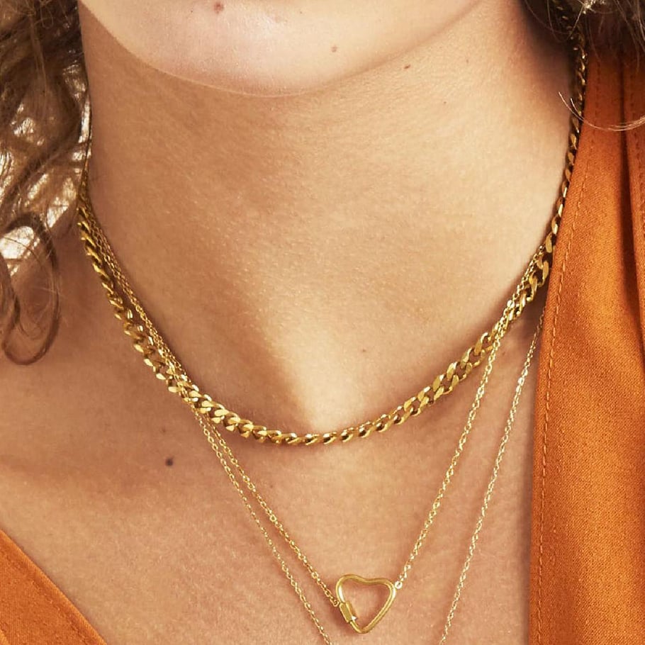 Necklace Chained Heart Picture4